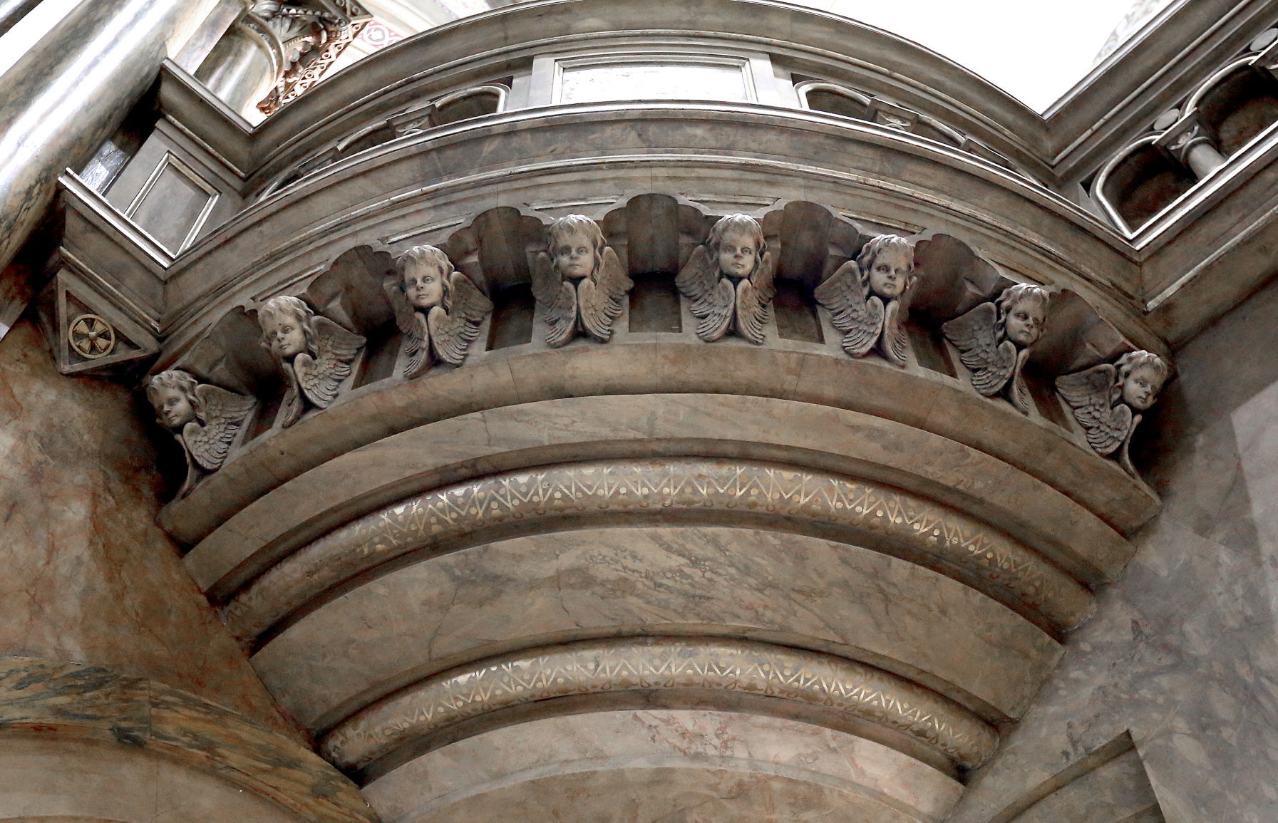 Cherubs in Mary of the Angels Chapel